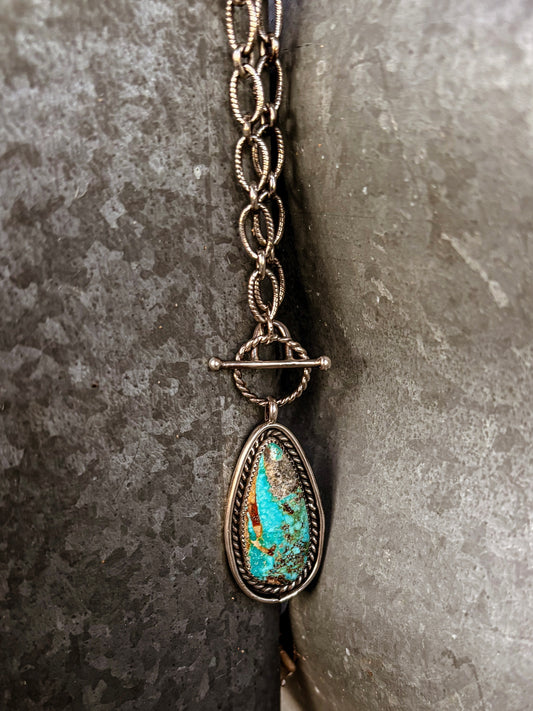 Sierra Nevada toggle necklace